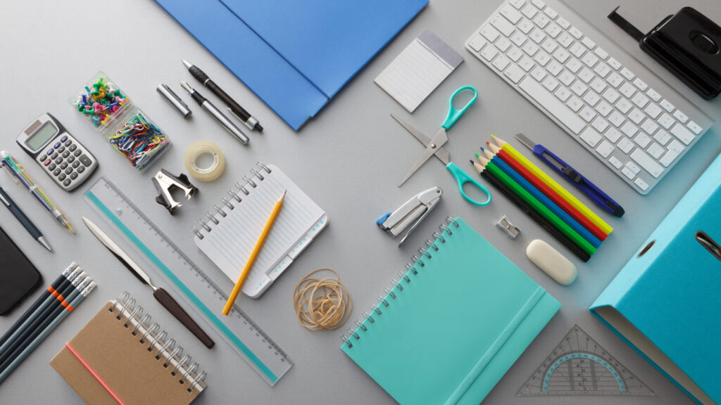 Material de oficina y papelería
